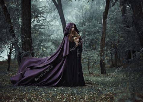 Witch lost in the woods